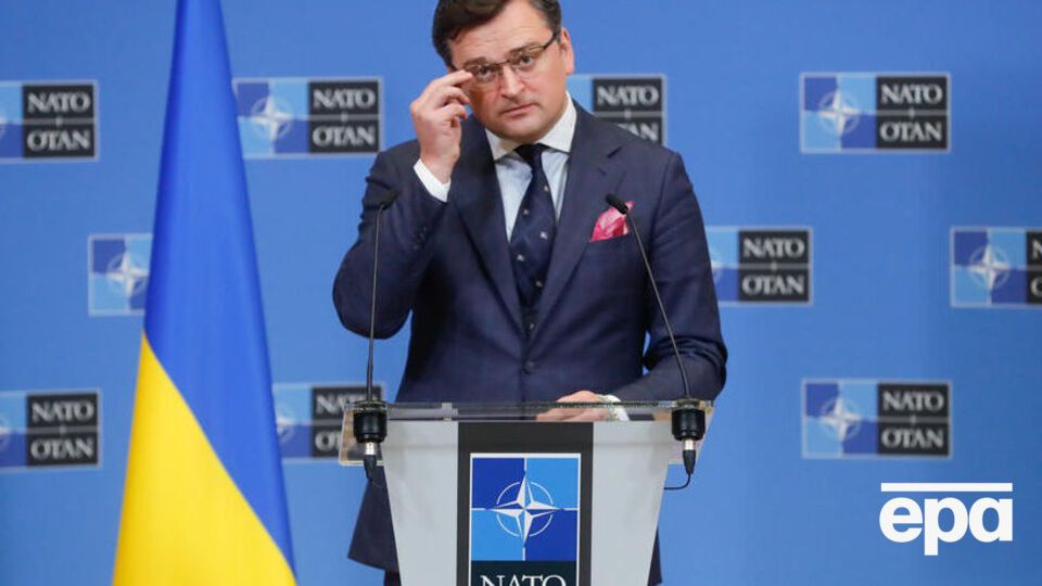 Водночас міністр підкреслив, що готовий зустрічатися з главою російського МЗС, якщо це буде необхідно для припинення війни