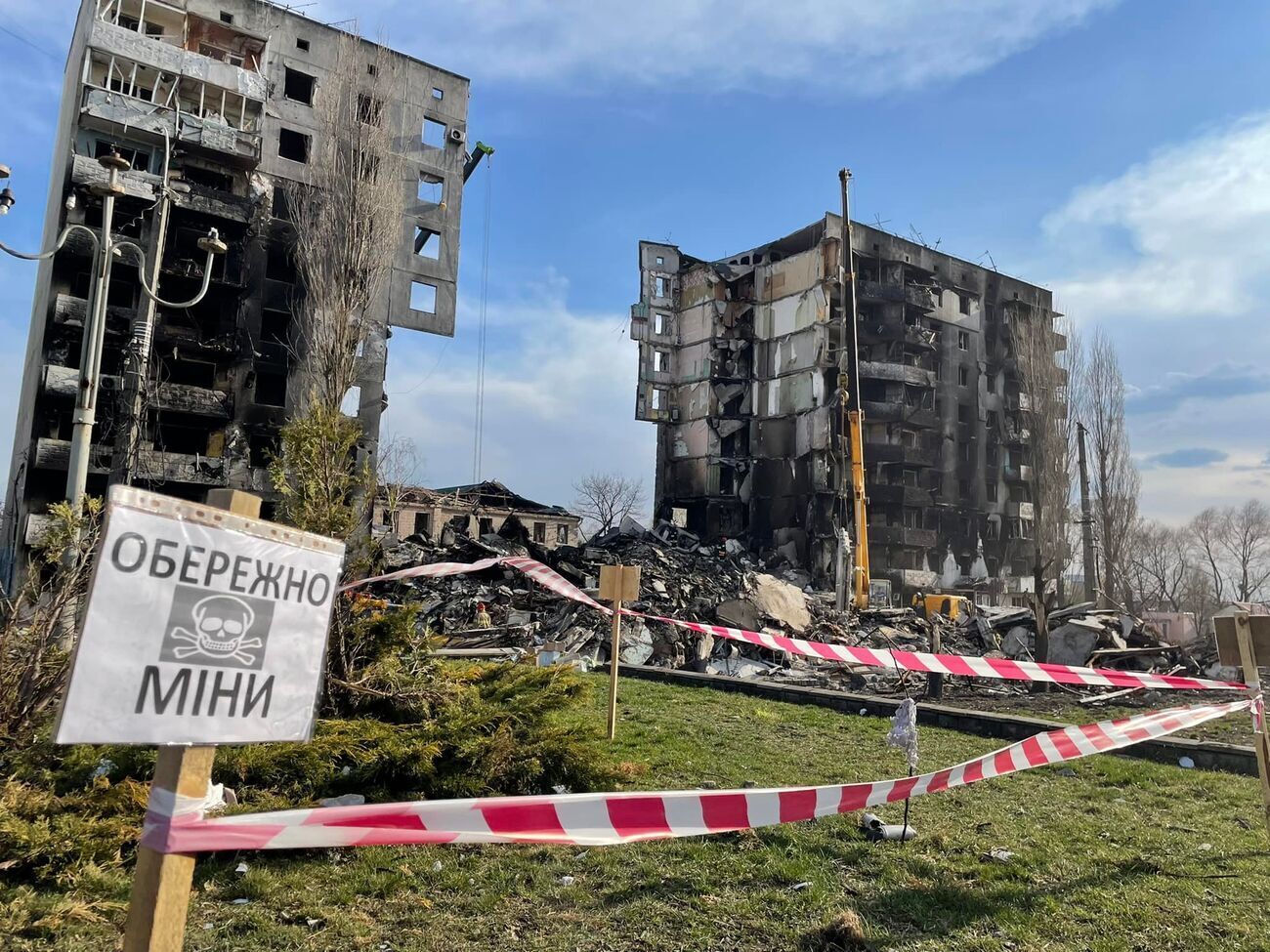 В Бородянке&nbsp;29 многоэтажек. 21 из них повреждена, в том числе восемь разрушены полностью