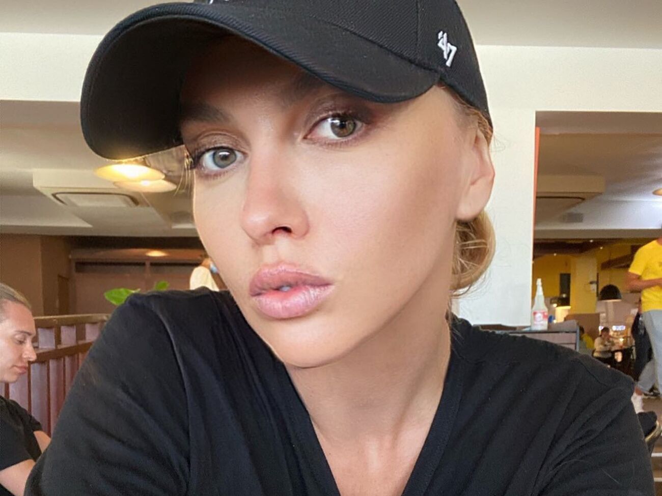 Полякова: Долучайтеся&nbsp;до моєї сторінки у Facebook