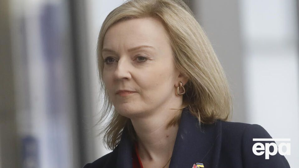 Трасс: Ми притягнемо Росію та Путіна до відповідальності