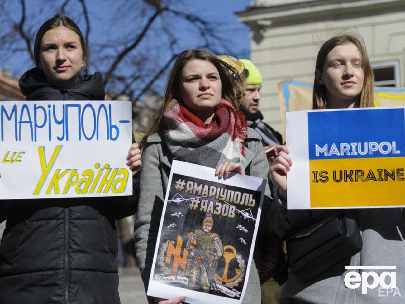 За Маріуполь тривають бої