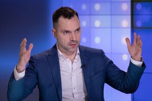 Для атаки Харкова в окупантів немає сил, вважає Арестович