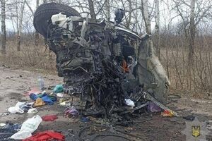Машину із цивільними розстріляли з артилерії