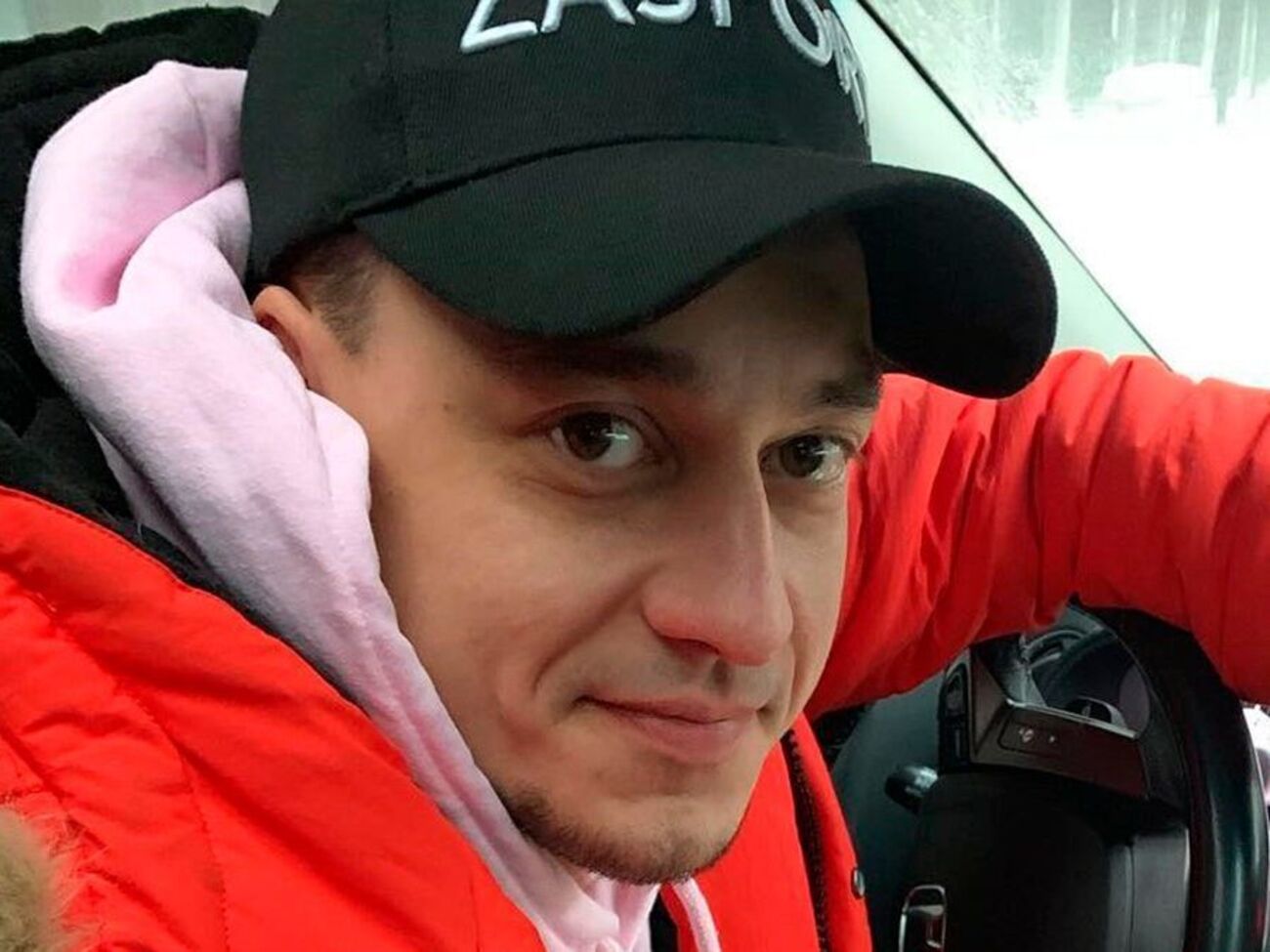 Синельников: Дякуємо "русскому миру", що врятував нашу сім'ю від жахів життя в Україні. Ось тепер заживемо!