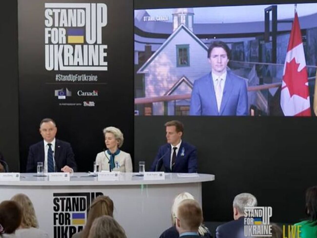 Во время благотворительного марафона в поддержку украинцев проводился сбор средств