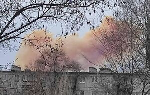 Оккупанты бьют по цистерне с азотной кислотой в Рубежном второй раз за неделю