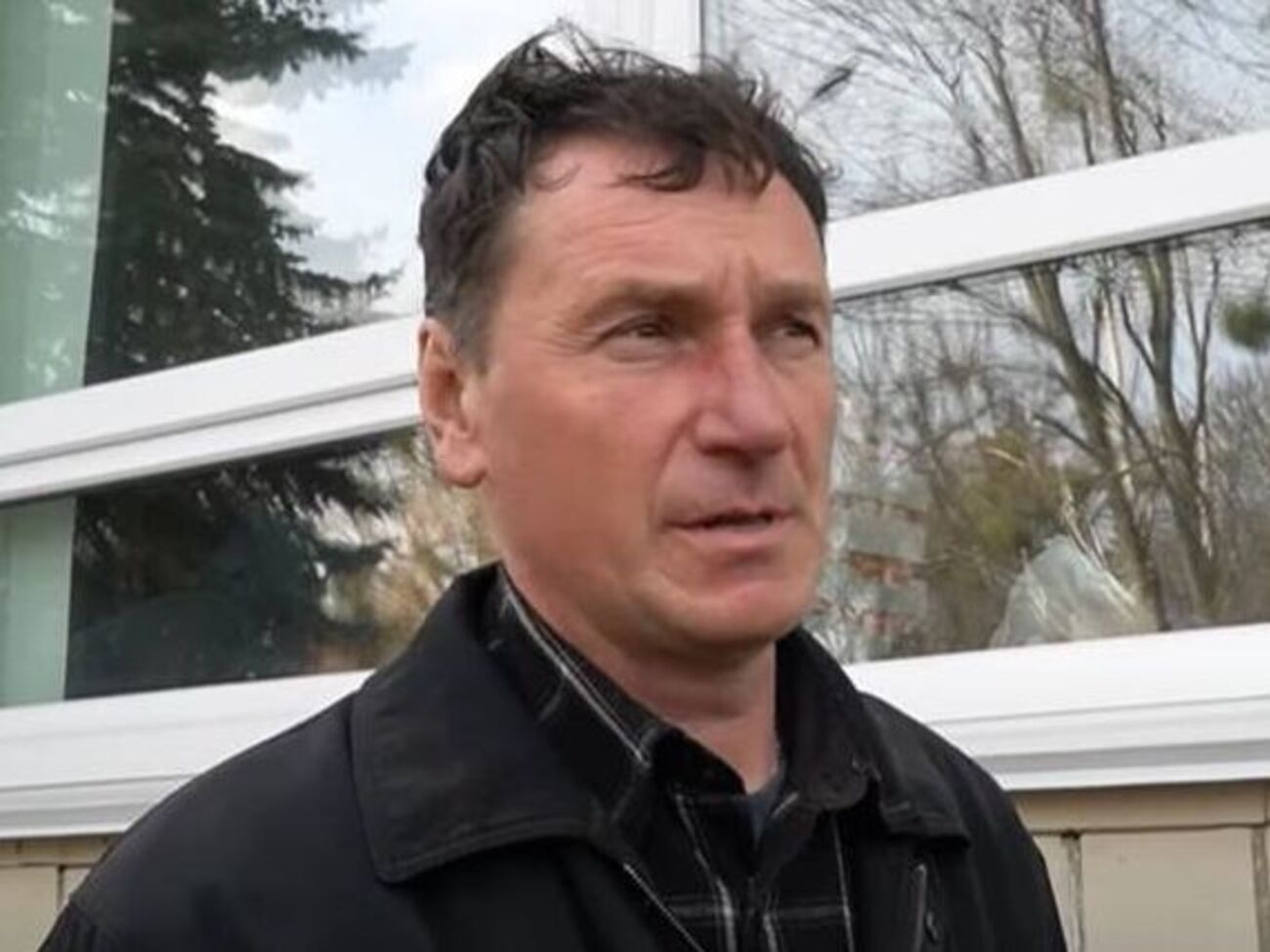 Сторож музея спас картины Примаченко, вынося их из горящего здания под обстрелами