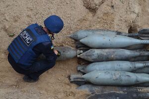 Протягом 30 квітня піротехніки знешкодили 563 предмети