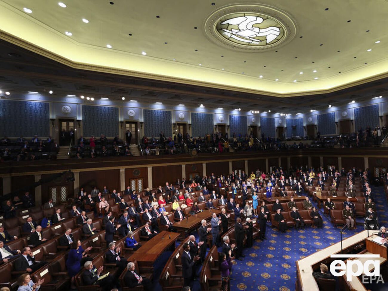 За даними Reuters, пакет допомоги Україні збільшили з $33 млрд до майже $40 млрд