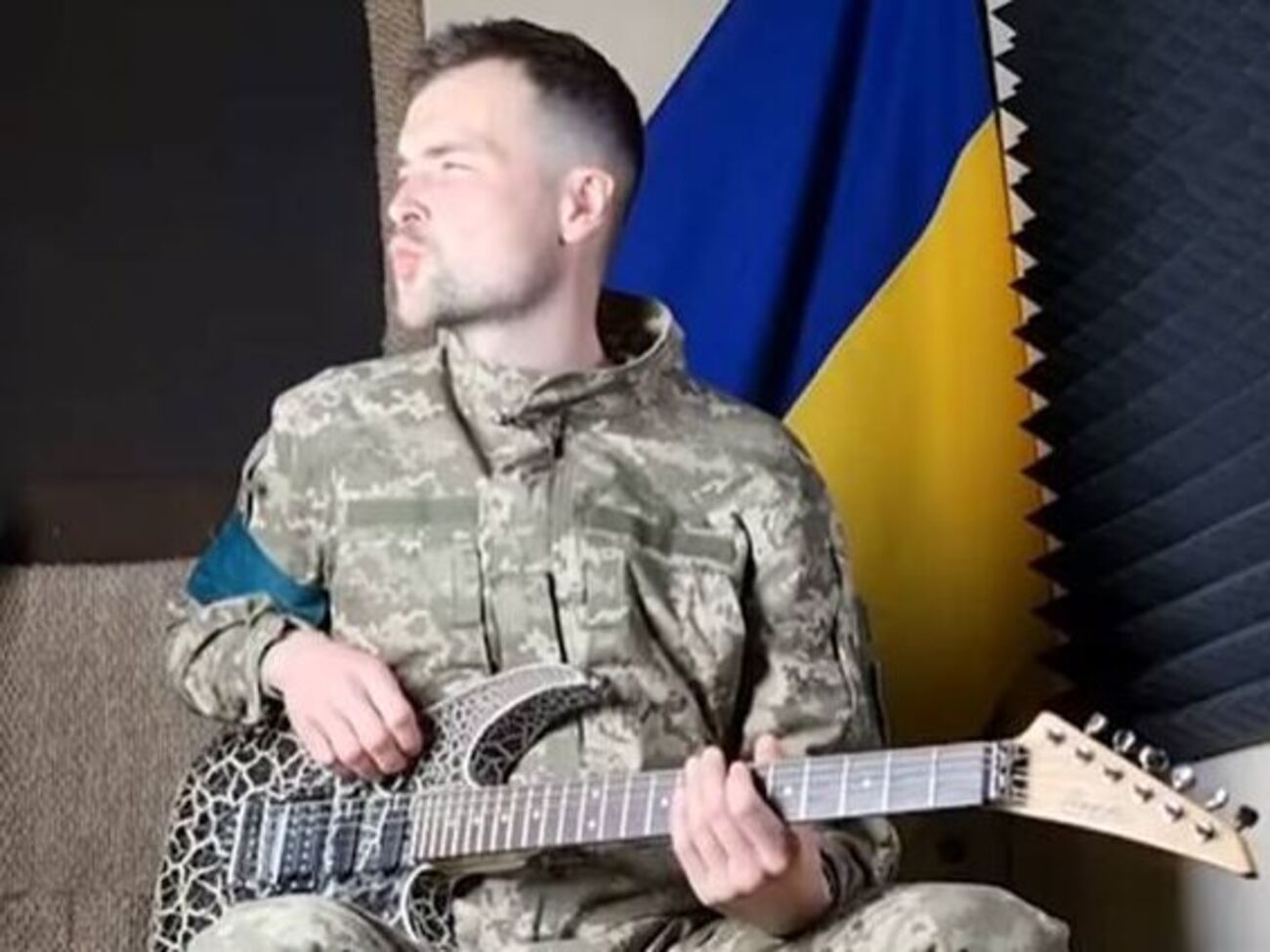 Съемки клипа на песню "Грай" проходили на фоне 12 локаций в течение шести дней