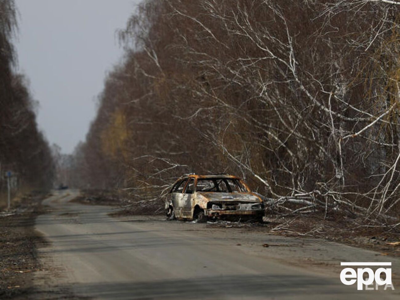 Через влучення снаряда автомобіль було підірвано