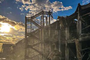 Российские оккупанты обстреляли "Ривьеру" вечером 9 мая