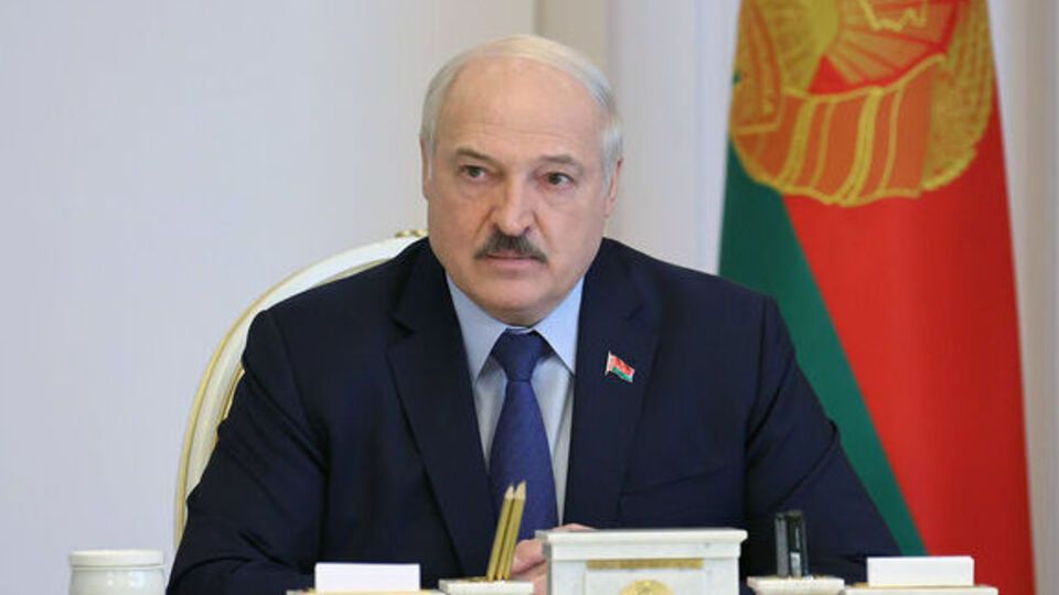 Лукашенко (на фото) відвертівся, коли війна між РФ та Україною тільки починалася, зазначив Жданов