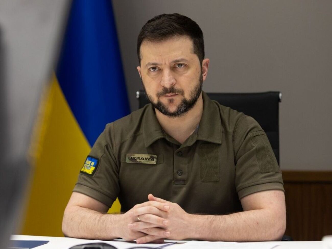 Зеленський: Приймати на своїй землі людей із російським паспортом – це тепер небезпека