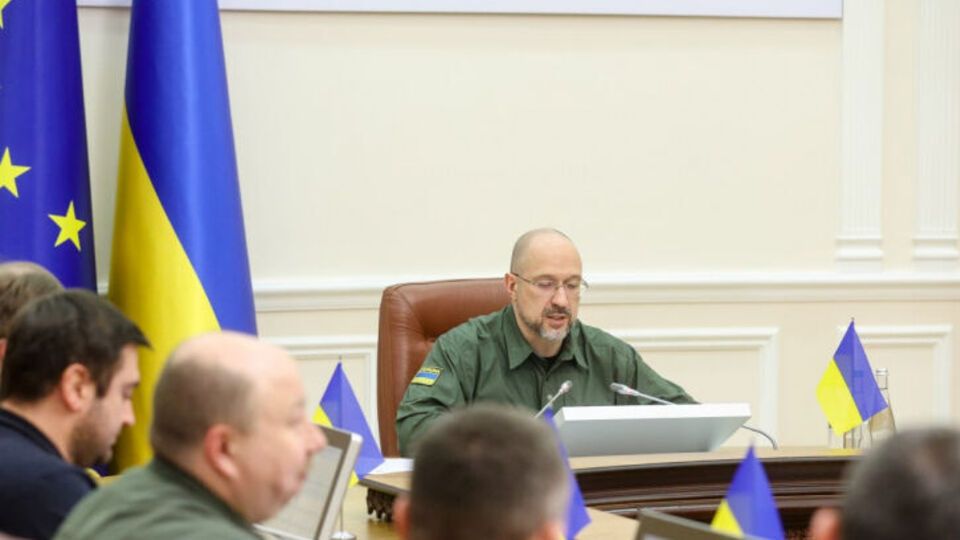 Шмыгаль: И президент, и правительство неоднократно говорили, что Россия должна заплатить за то, что она разрушила в Украине