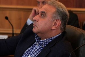 По данным СМИ, автомобиль со Жванией обстреляли из артиллерии