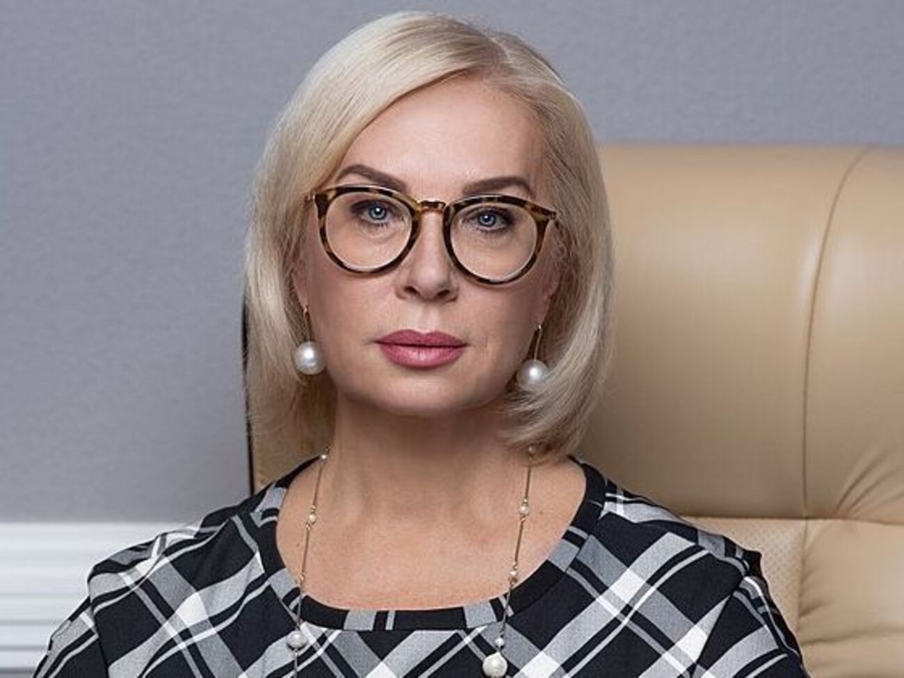 Денісова: Російські солдати ґвалтують публічно й колективами