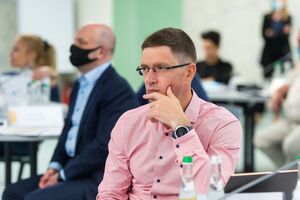 Дмитро Сахарук: Уже відновили світло майже 140 тис. споживачів