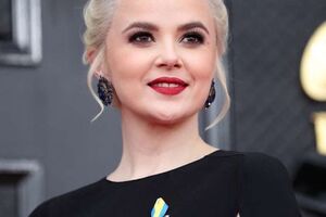 Мика Ньютон: Все, с кем я говорю, хотят домой