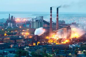 Завод "Запорожсталь" с начала апреля возобновил работу после перерыва, связанного с рисками из-за вторжения РФ