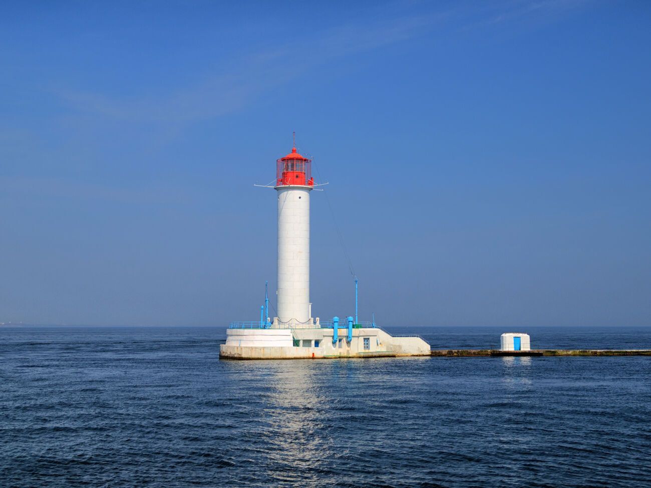 Силы ПВО сбили ракету над морем, отметило командование "Юг"