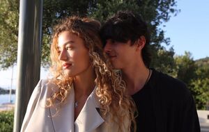 Alekseev и Синецкая вместе четыре года. Все это время возлюбленная артиста, по его словам, жила в Украине