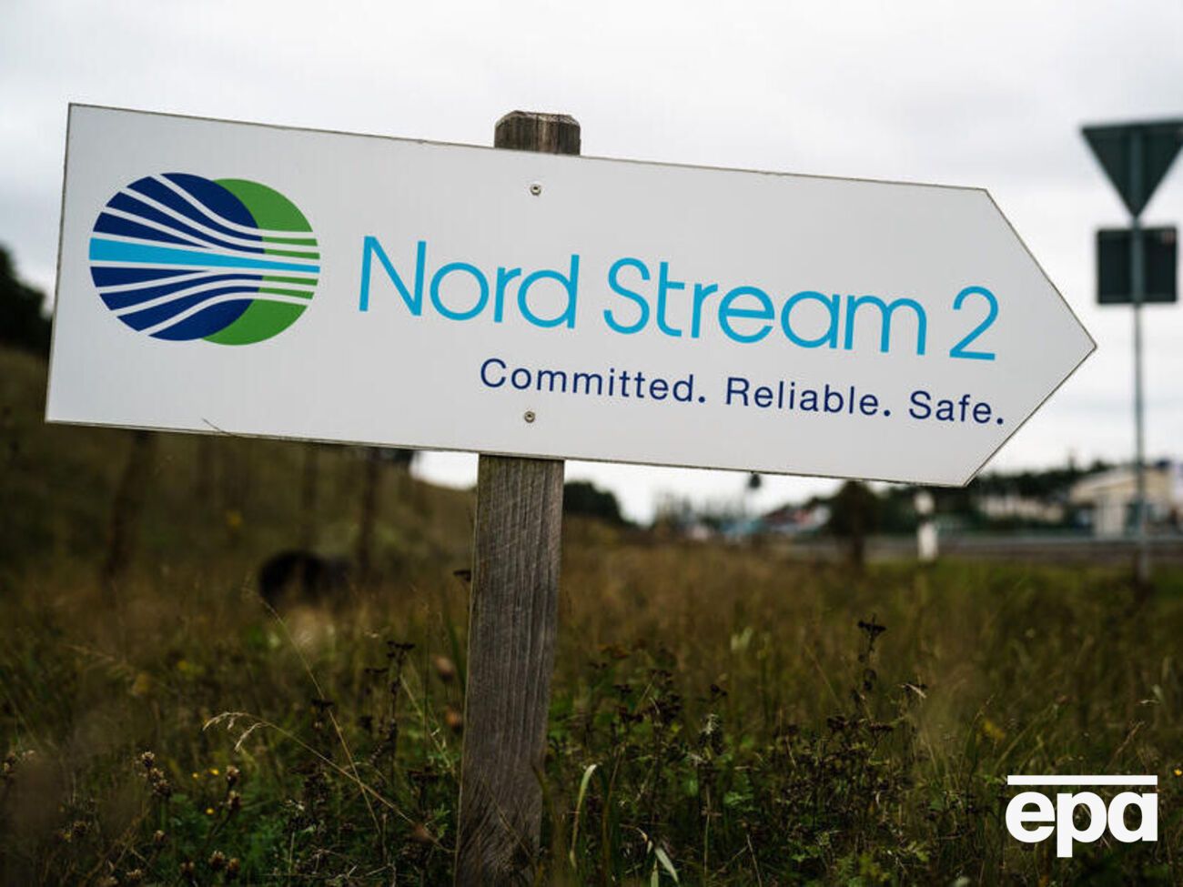 "Северный поток &ndash; 2" должен был соединить Германию и РФ по дну Балтийского моря в обход Украины