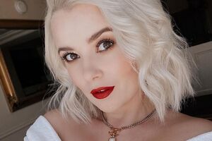 Міка Ньютон: Я одразу чітко заявила свою позицію і написала: "Усі, хто підтримує Росію, Путіна, можете від мене відписатися"