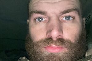Волынский – Маску: Я живу там, где практически невозможно выжить. Помоги нам выбраться с "Азовстали"