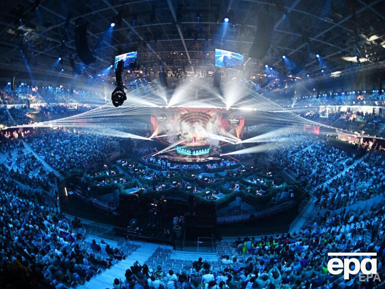 Во втором полуфинале "Евровидения 2022" участие принимают представители из 18 стран