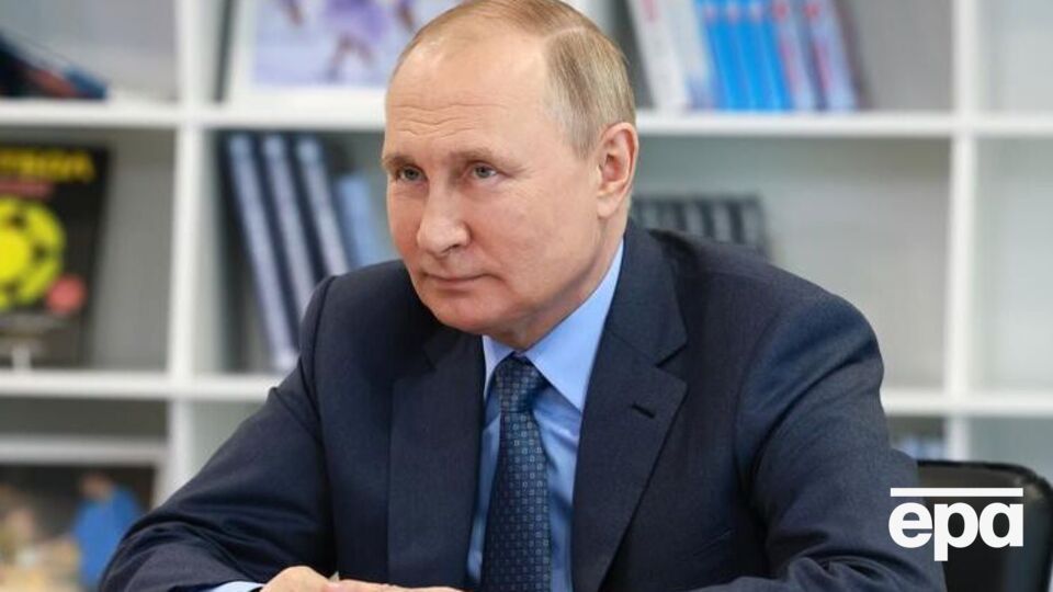 Путин готовится лечь под нож российских хирургов