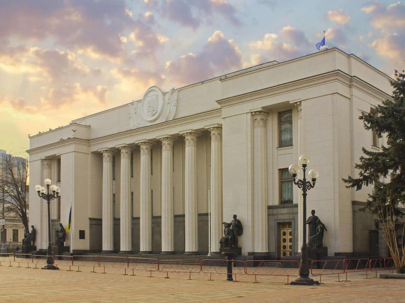 За повторное принятие закона проголосовали 307 нардепов