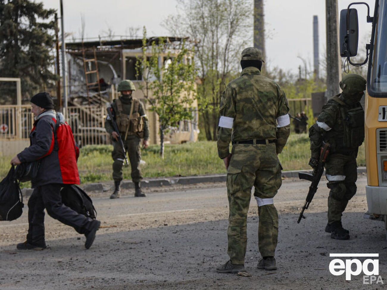 Оккупанты заявляют о готовности открыть коридор для эвакуации в третьи страны для гражданских