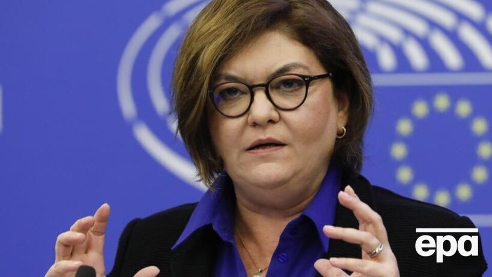 20 млн тонн зерна мають покинути Україну менше ніж за три місяці, використовуючи інфраструктуру ЄС, заявила Валеан