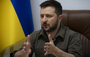Зеленский: Перед тем как говорить о том или ином формате ОРДЛО, нельзя было убивать десятки тысяч людей в Украине
