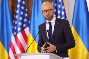 Яценюк вважає, що треба створювати новий світопорядок