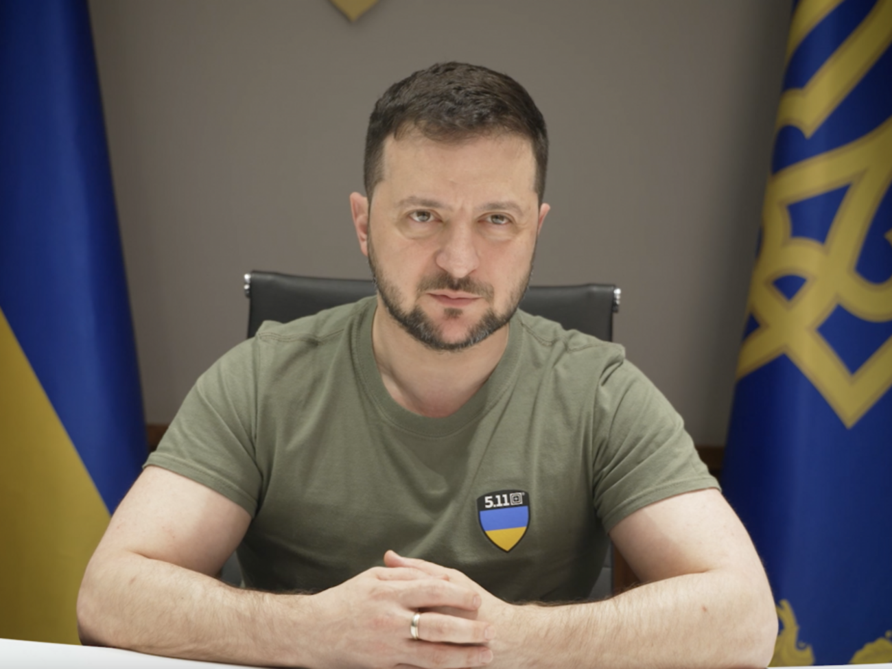 Зеленский заверил, что Украина делает все, чтобы эвакуировать из Мариуполя&nbsp;каждого защитника и защитницу