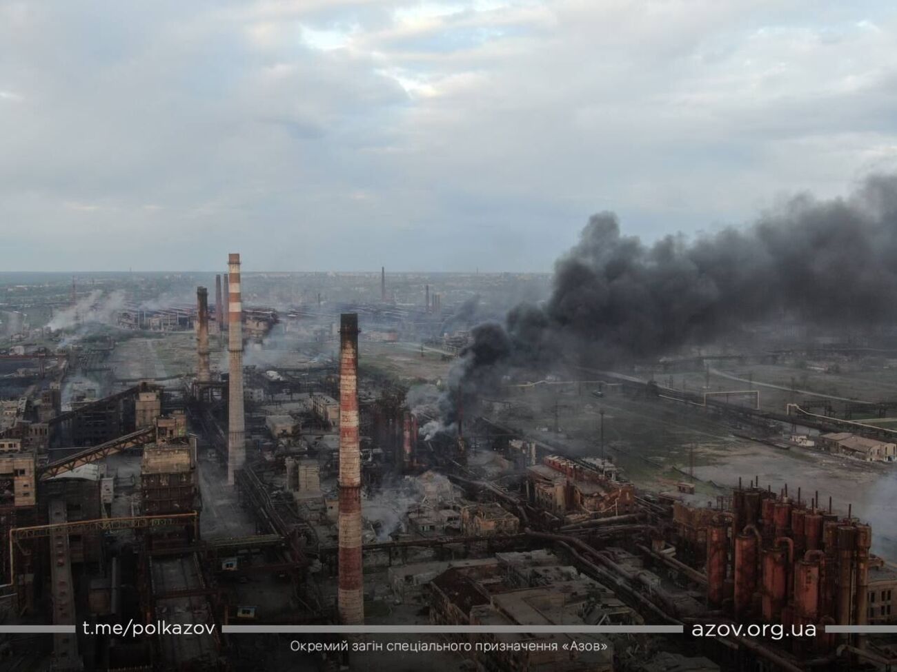 На "Азовстали" остается около 1 тыс. украинских военнослужащих, среди них сотни раненых