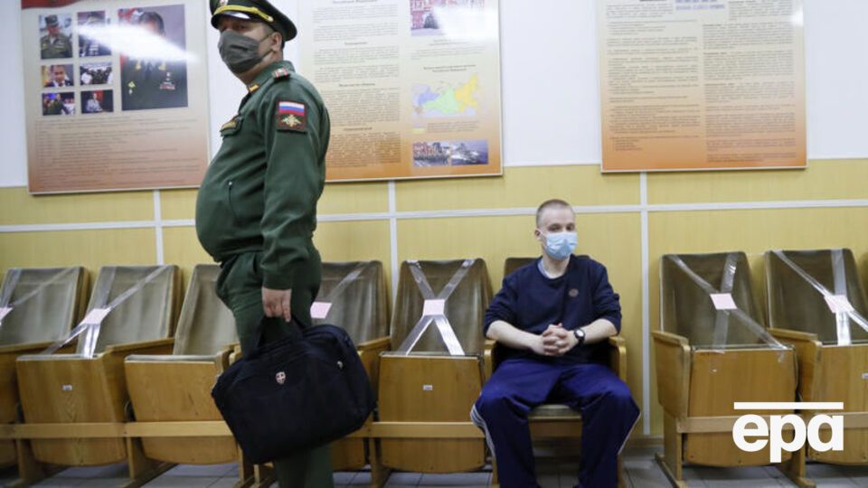 Рекламна кампанія контрактної служби в Росії стає все більш нав'язливою – "Русская служба BBC"
