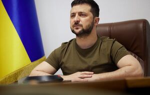 Зеленский: Даже в самых темных обстоятельствах находятся люди, несущие свет