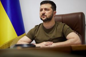 Зеленський: Навіть у найтемніших обставинах знаходяться люди, які несуть світло