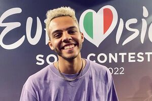 Малик Харрис выступил 13-м в финале "Евровидения 2022"