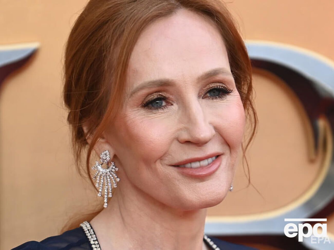 Роулінг також привітала представника Великобританії з другим місцем