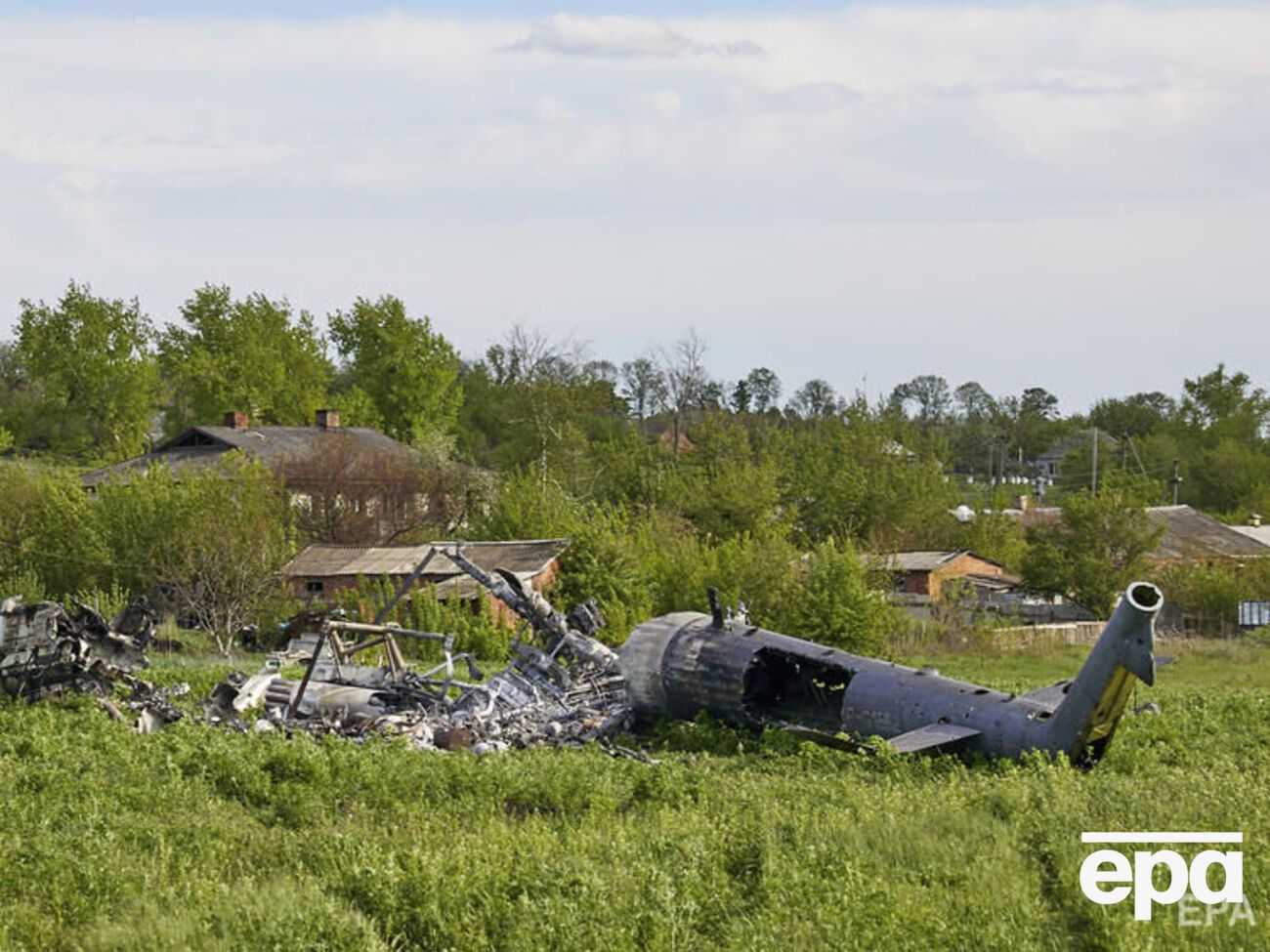 Окупанти у війні проти України втратили 164 вертольоти