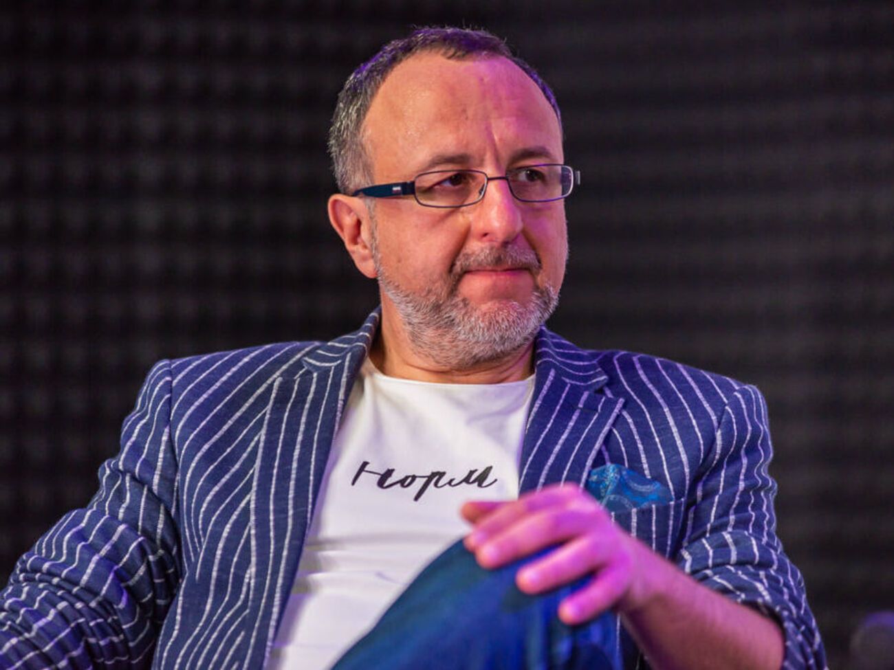 Любые попытки госрегулирования цены на топливо в рознице сегодня бесполезны