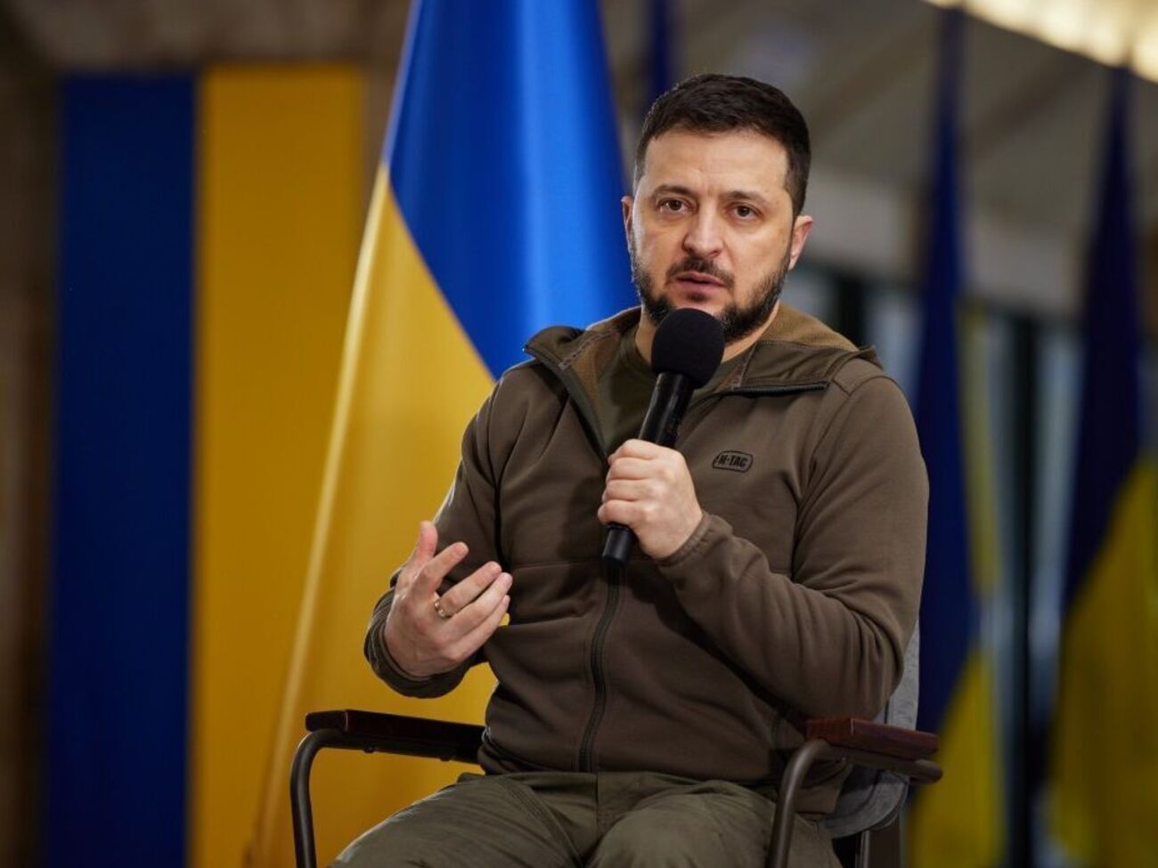 Зеленский о временно оккупированных территориях: Там все равно будет украинский флаг, украинский закон, украинская жизнь