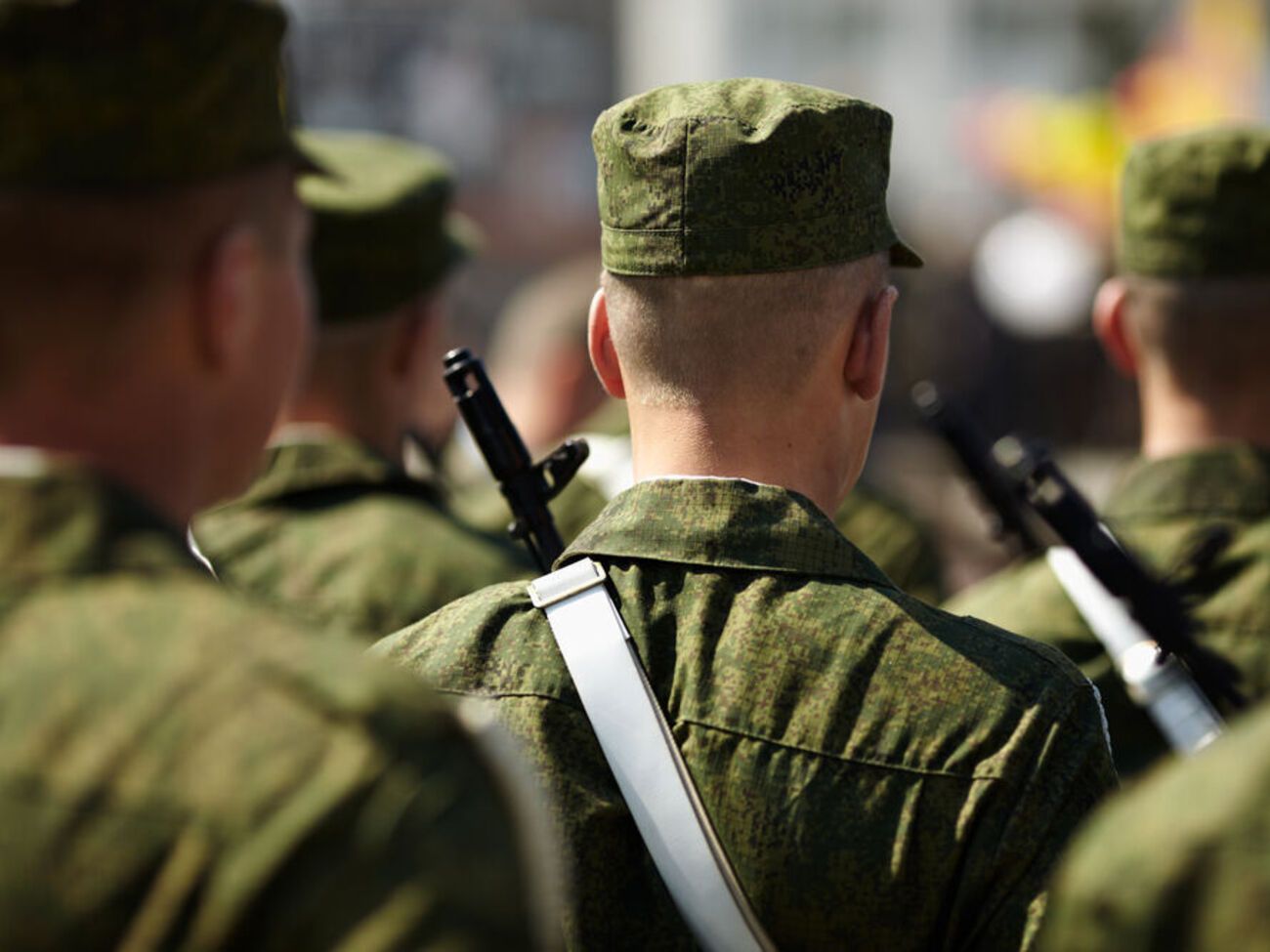 По данным ISW, российские войска, вероятно, сокращают продвижение в Славянск из Изюма