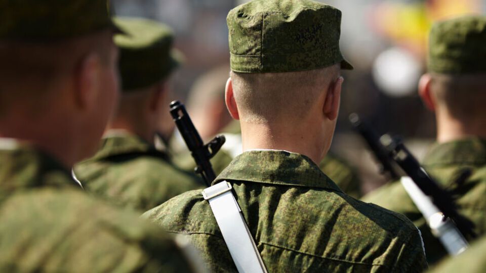 По данным ISW, российские войска, вероятно, сокращают продвижение в Славянск из Изюма