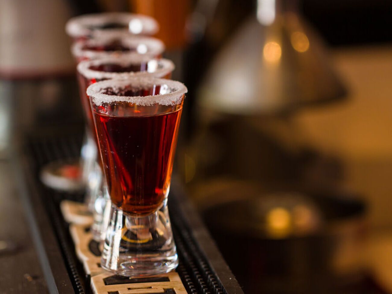 Продажа алкоголя в магазинах по-прежнему возможна с 11.00 до 16.00