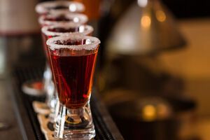 Продажа алкоголя в магазинах по-прежнему возможна с 11.00 до 16.00